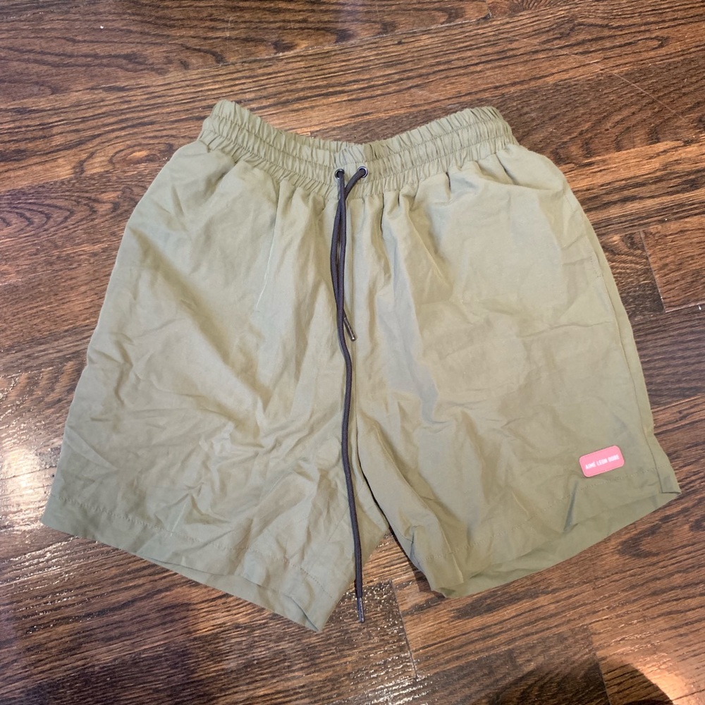 Aime Léon doré shorts